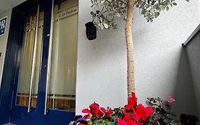 PR La Poetisa